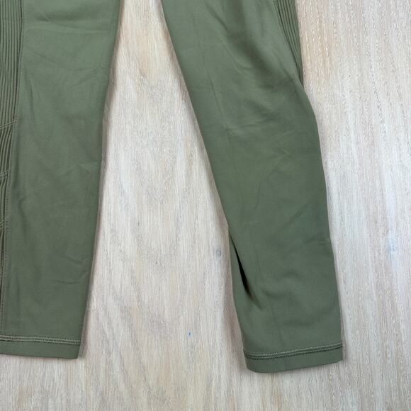 Athleta Salutation Stash Pocket II Laser Cut 7/8 Tight Olive Green Leggings XS - Picture 13 of 16